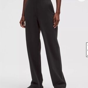 Black lululemon athletica Women's Daydrift pants in size small